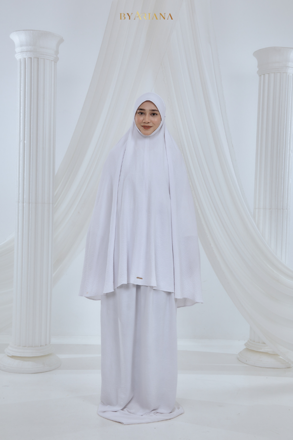 Telekung Irdina In White