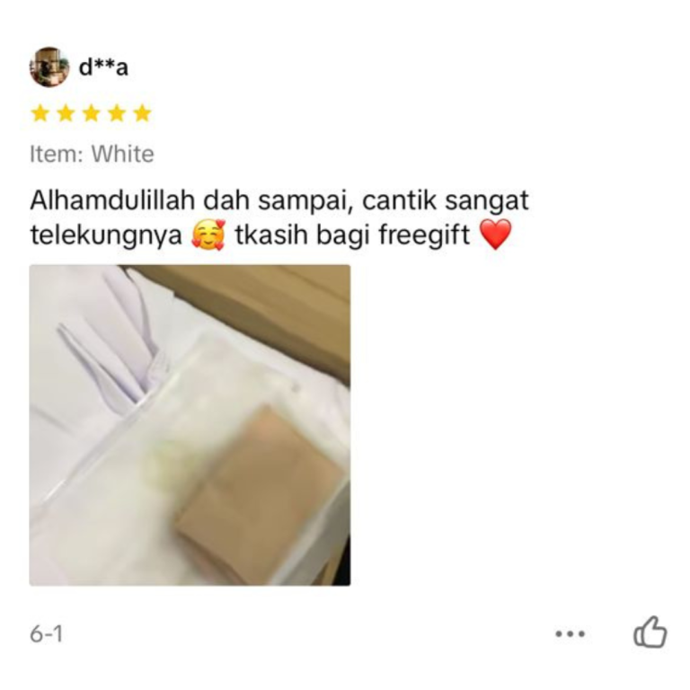 "Cantik Sangat Telekungnya..."