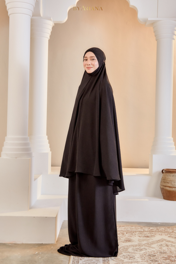 Telekung Raeesa In Black