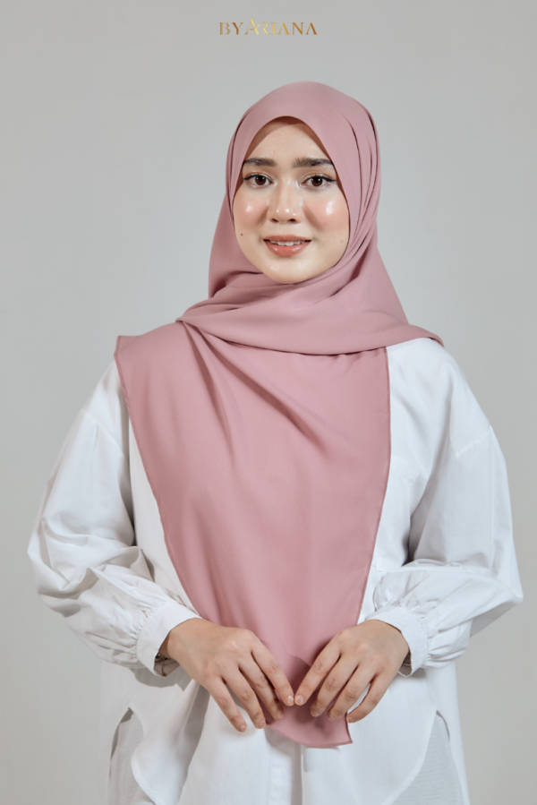 Natalya Shawl in Soft Pink