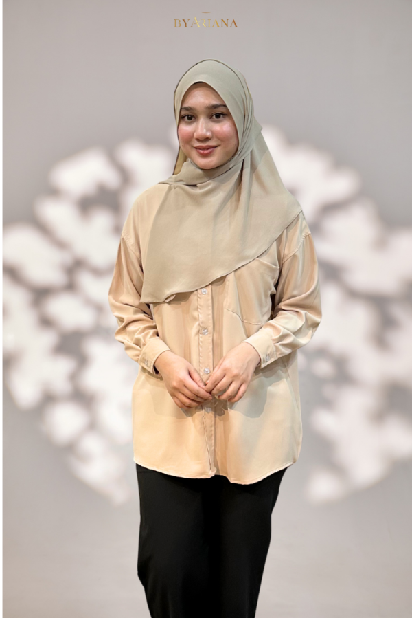 Elara Blouse in Cream