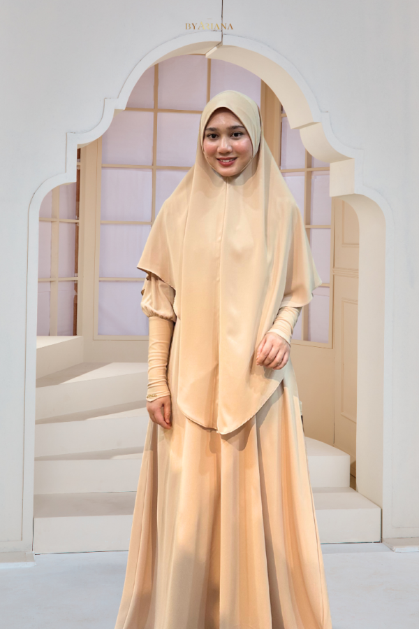 Jubah El Athirah in Cream