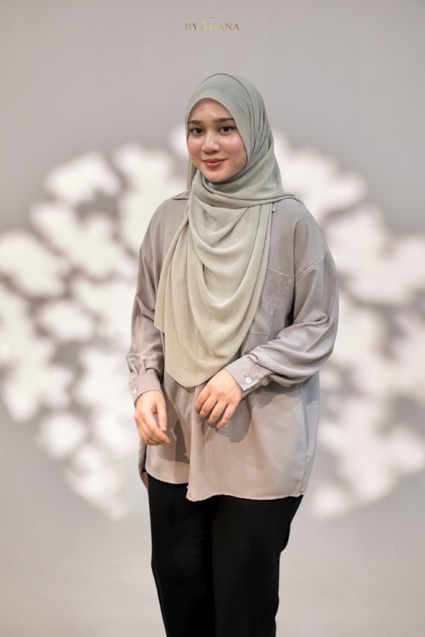 Elara Blouse in Mauve