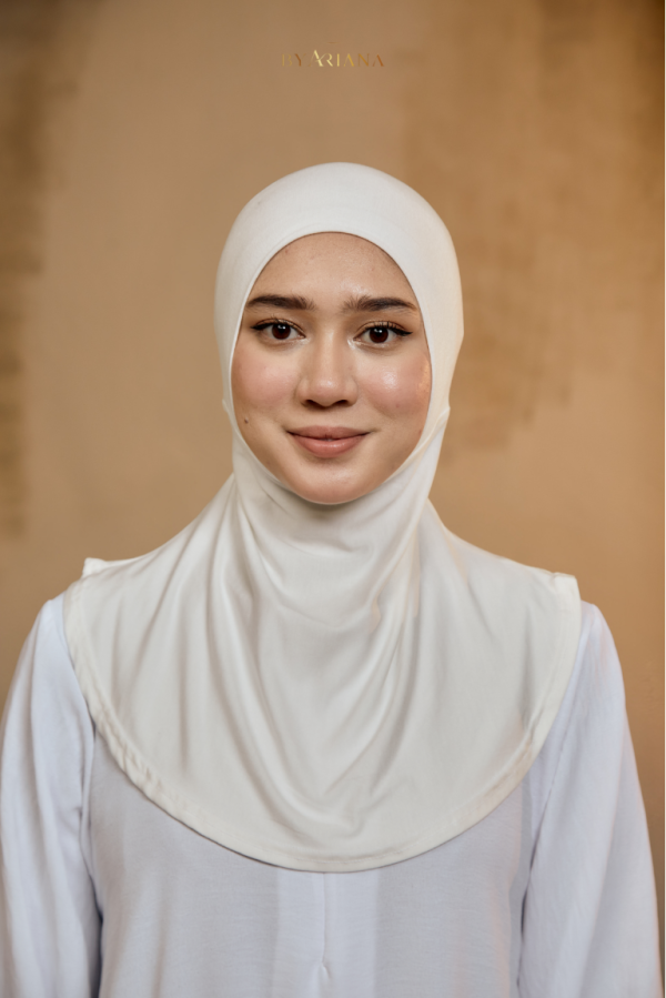 Luna Inner Neck in Off White