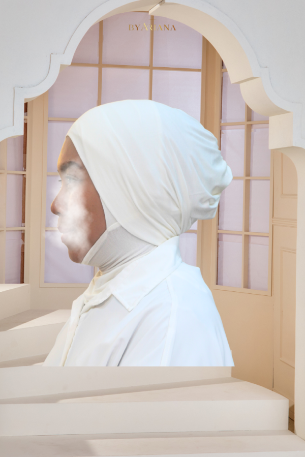 Dhia Inner Snowcap in Off White