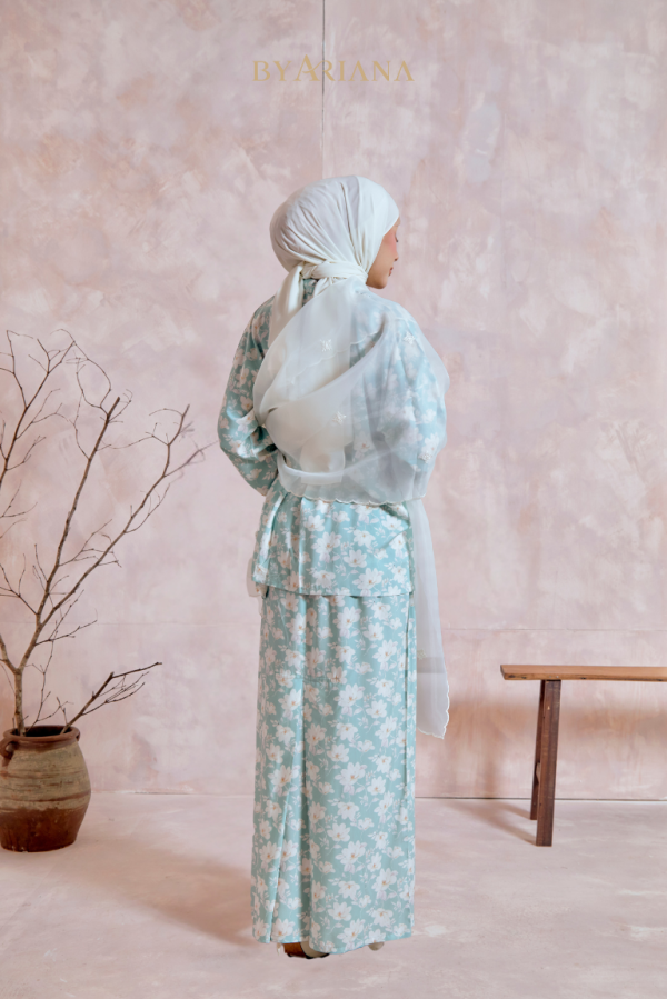 Kurung Hannah In Jasmine Green