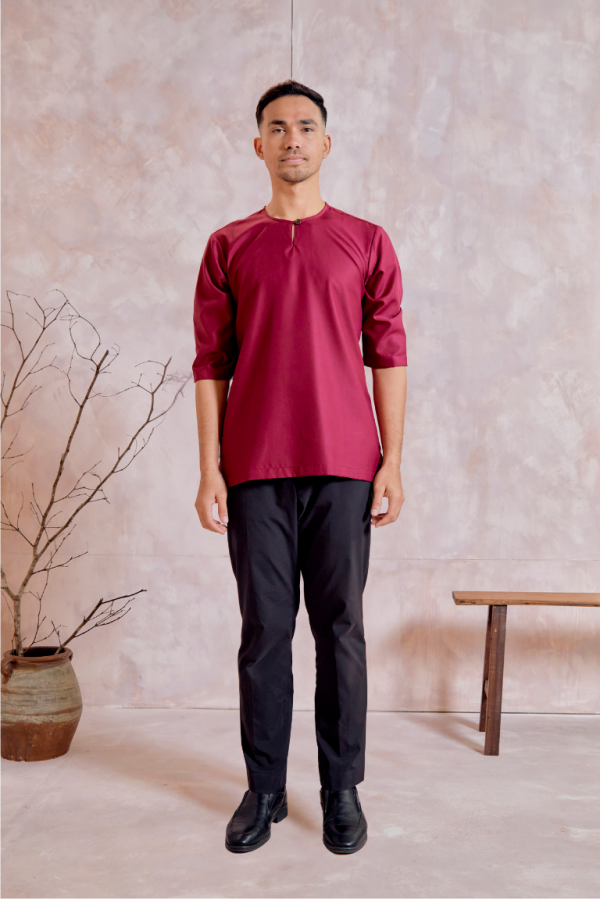Kurta Raeef In Maroon