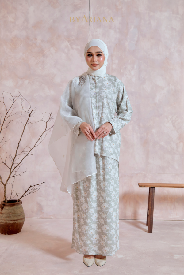 Kurung Hannah In Jasmine Soft Brown