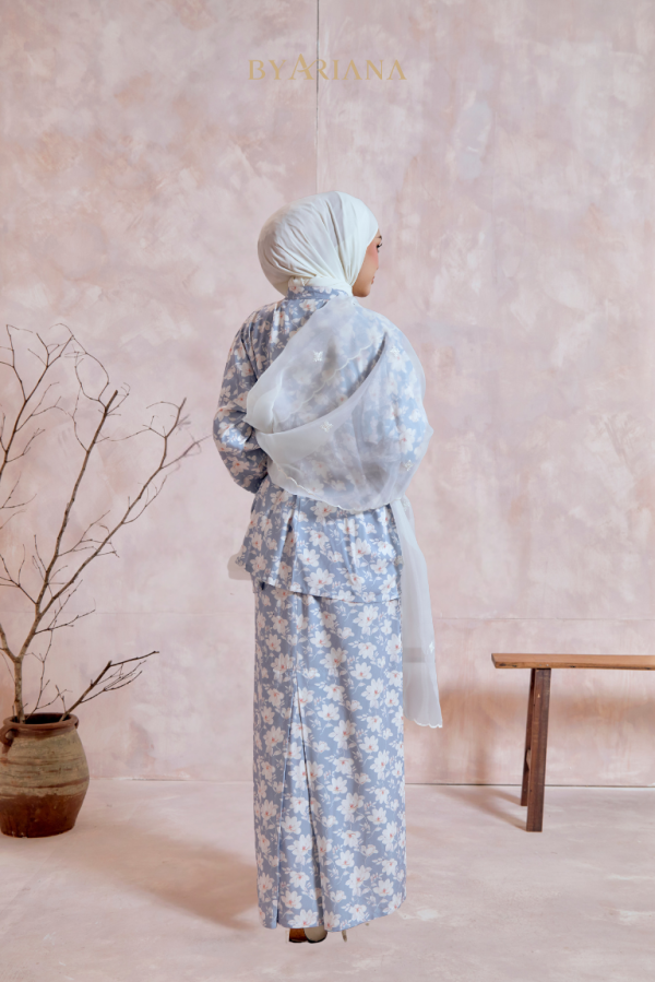 Kurung Hannah In Jasmine Blue