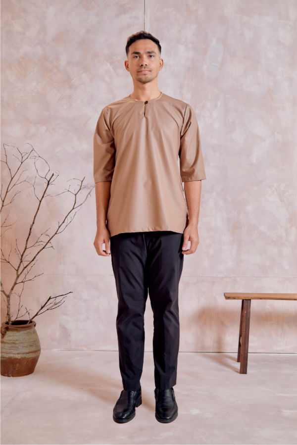 Kurta Raeef In Mocha
