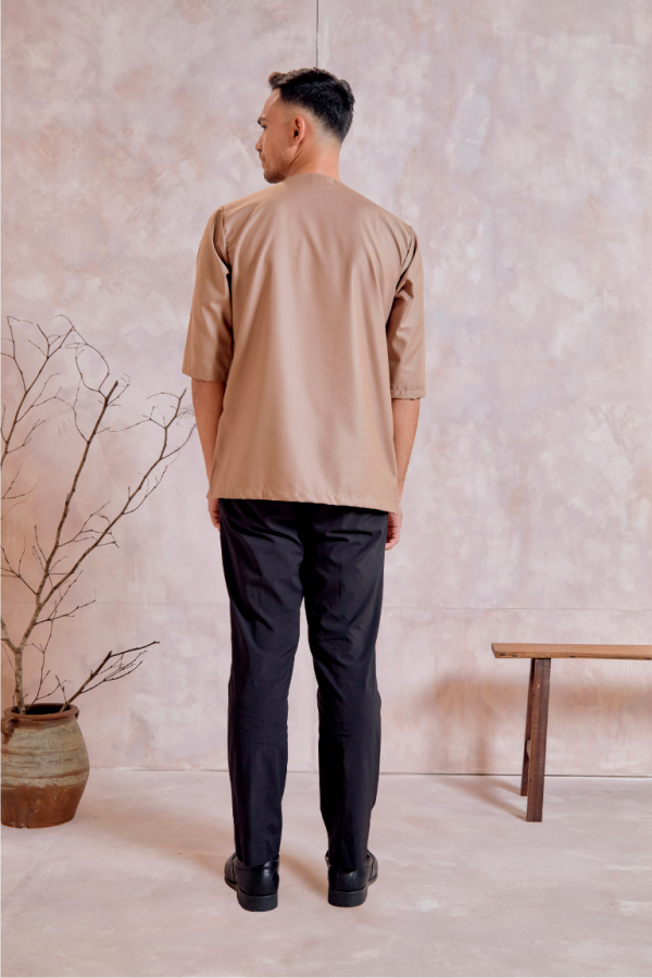 Kurta Raeef In Mocha