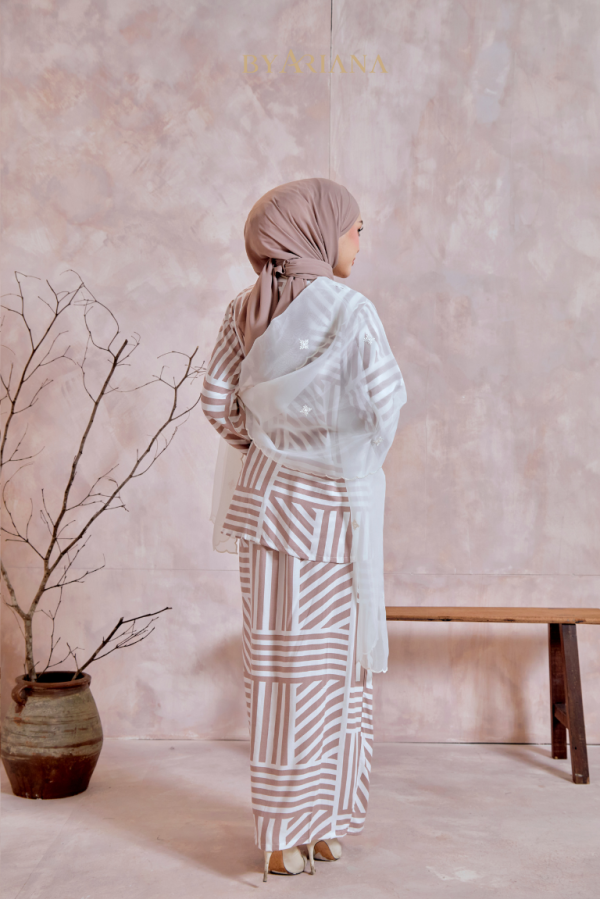 Kurung Kedah Delisha In Latte