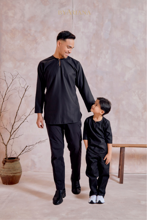 Kurta Raeef Kids In Black