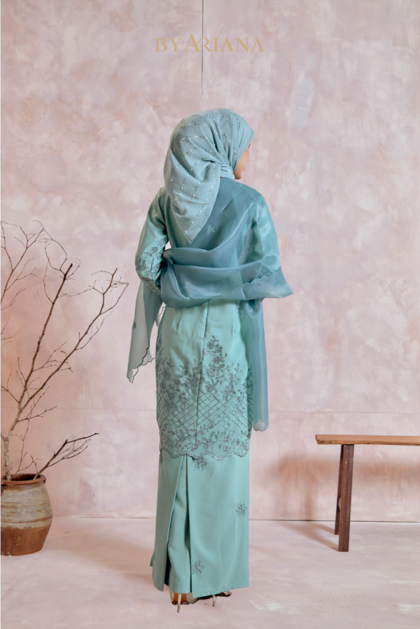 Kurung Modern Hania In Mint Green