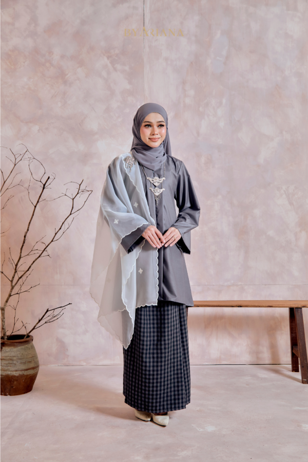 Kebaya Jameela In Dark Grey