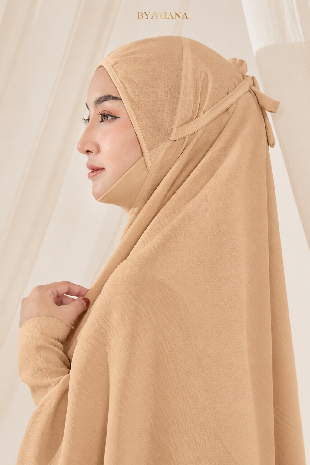 Warm Beige Hijab Portrait byariana