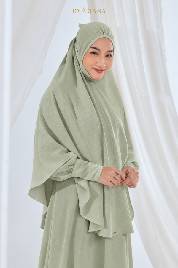 Adelia Mini Telekung byAriana Dusty Olive